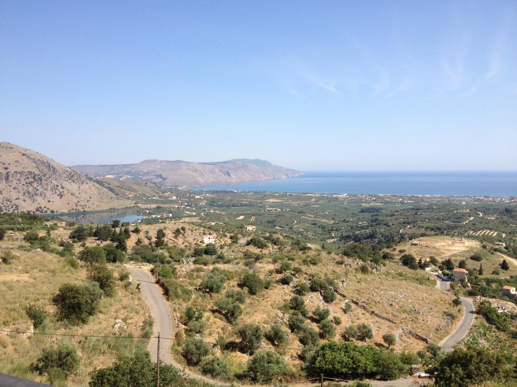 Thea Villas Kournas Bagian luar foto